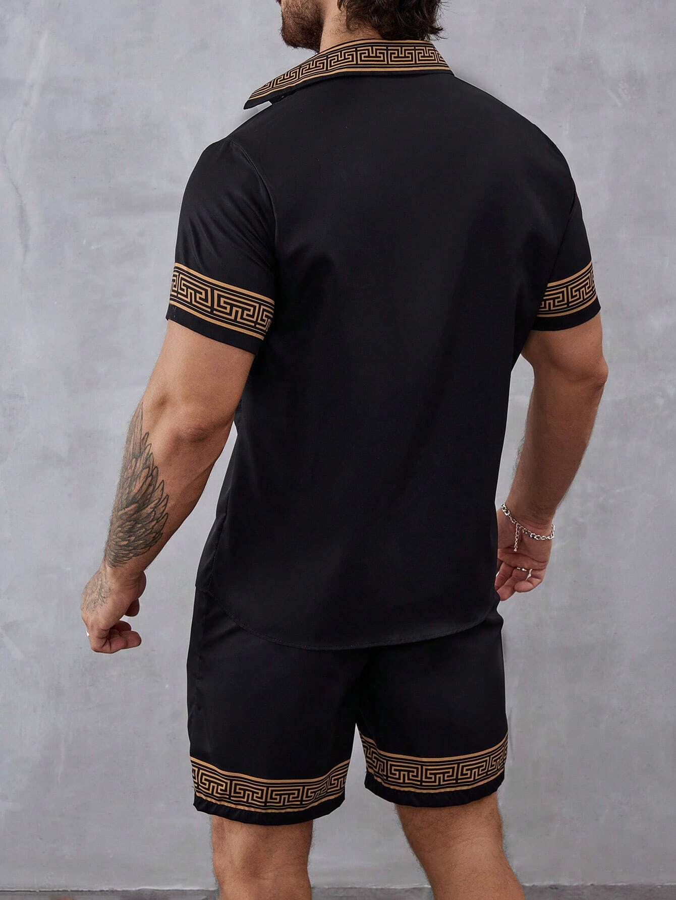 Black Graphic Print Shorts Set