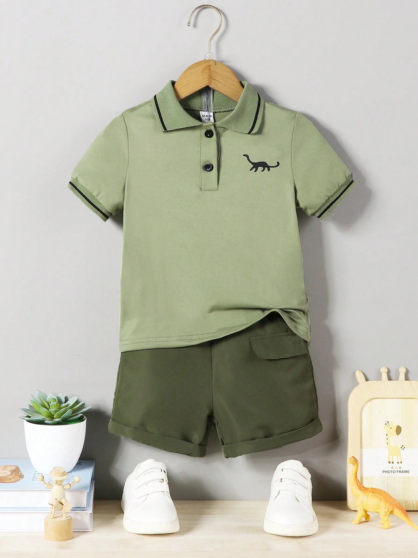 2pcs Young Boy Summer Outfit Set