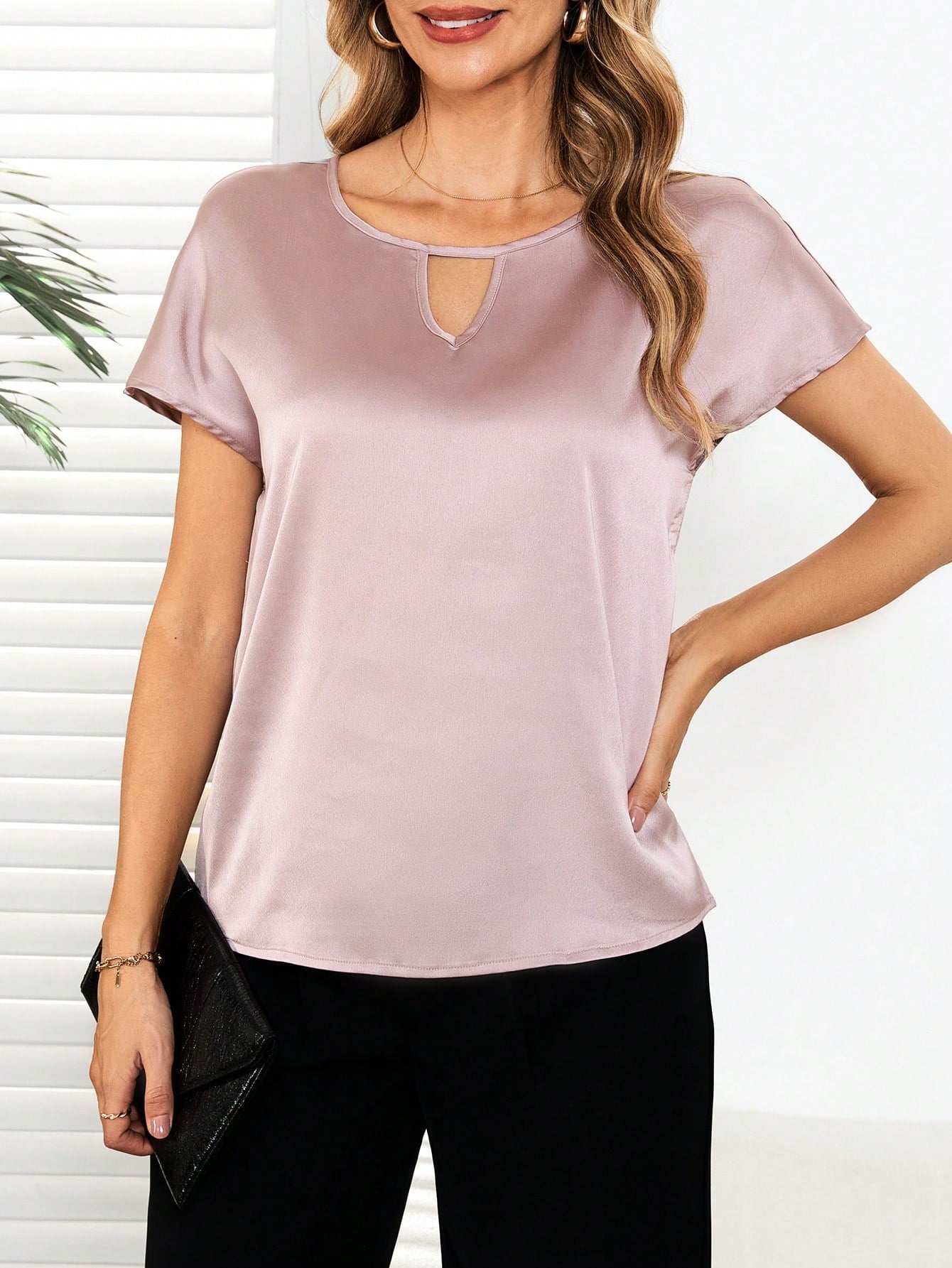 Solid Short Sleeve Elegant Blouse